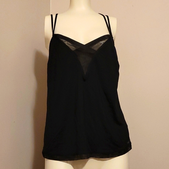 NWT Calvin Klein sculpted camisole in Black - Small - Picture 2 of 9